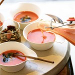 Chaude ou froide, rien de tel qu’une bonne soupe pour découvrir de succulents arômes 
#soupe #soupemaison